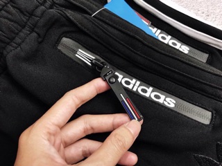 Quần short adidass 3 sọc đen trắng