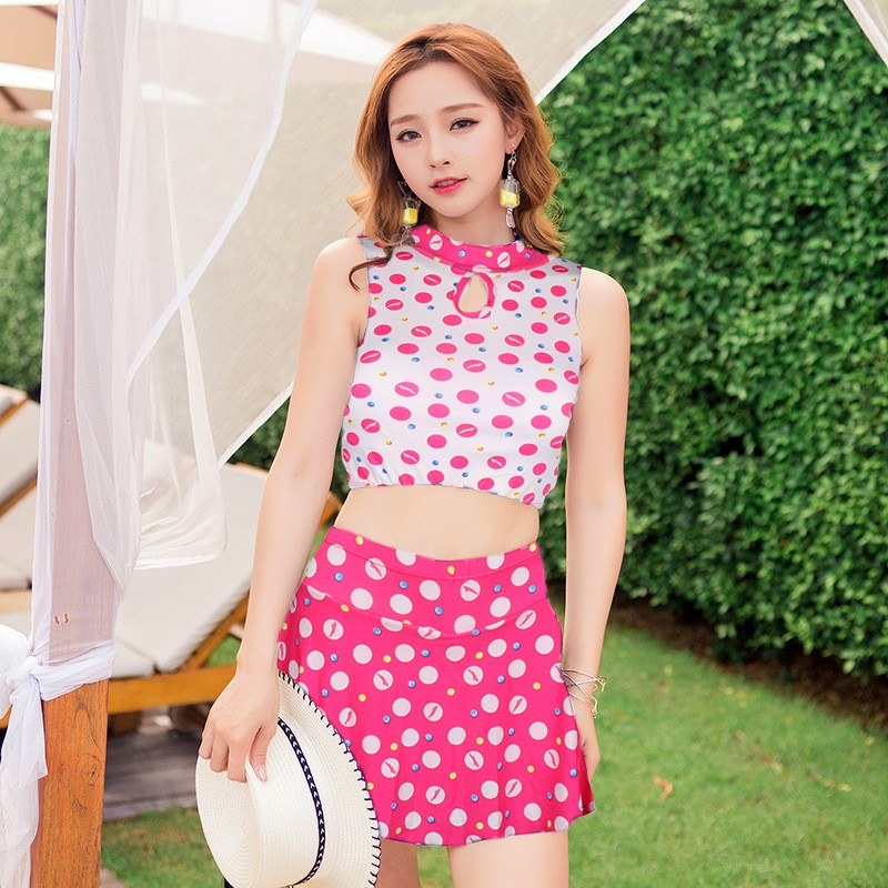 Áo tắm nữ 2 mảnh kín đáo tôn vòng eo gợi cảm áo không tay cổ 3 phân váy ngắn liền quần bơi MH1597 | BigBuy360 - bigbuy360.vn