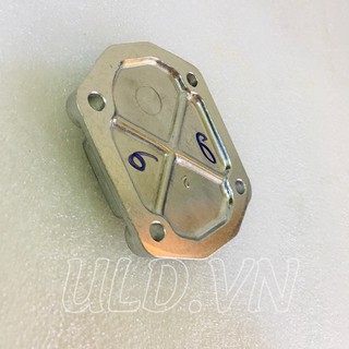 NẮP 4 LỔ ĐẦU XE 67 CAO CẤP