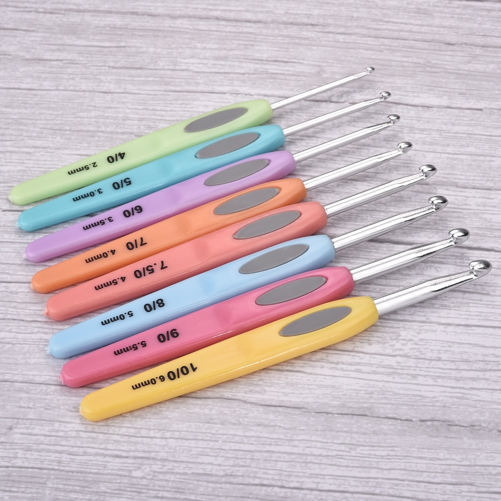 8pcs đầy màu sắc trộn kích thước 2.5mm - 6mm Crochet dệt sợi quá trình dệt kim nhựa xử lý dệt crochet công cụ