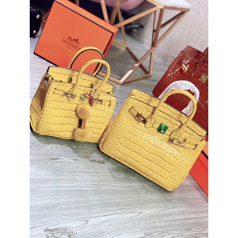 Túi  xách nữ sz 25-30 hàng super tặng kèm gấu hoac dép hm