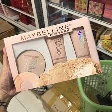 Set trang điểm Maybelline Chính Hãng gồm 3 món : PHẤN NỀN + KEM LÓT + KEM NỀN