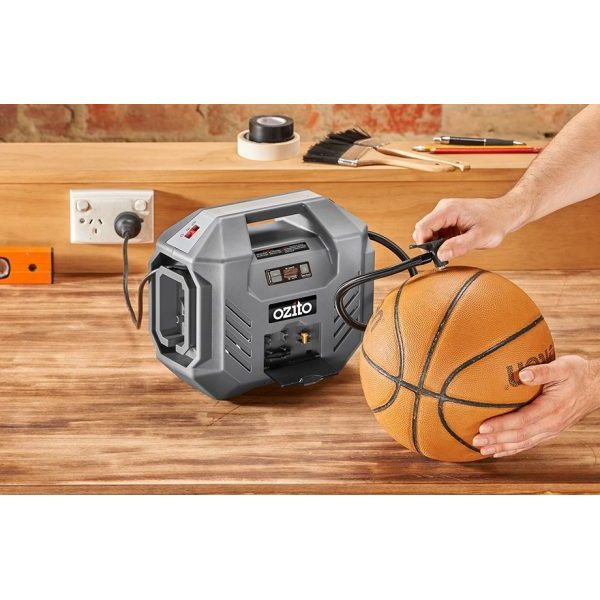 MÁY BƠM HƠI XÁCH TAY DÙNG NGUỒN 12V/240V HIỆU OZITO DPI-5000 MỚI 100% NHẬP KHẨU ÚC