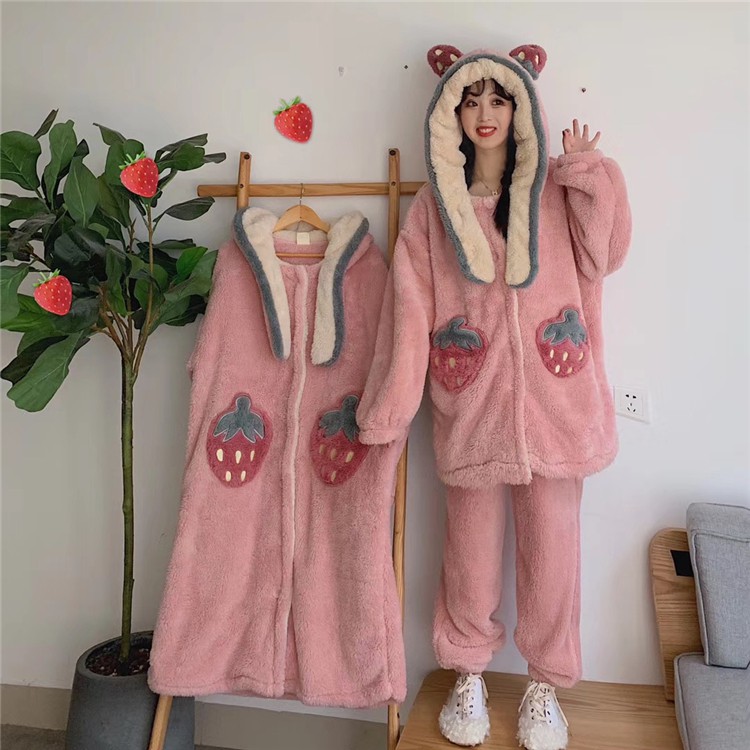 Bộ đồ ngủ lông cừu dâu tây mùa đông ngọt ngào ấm áp (Hàng quảng châu - Oder)