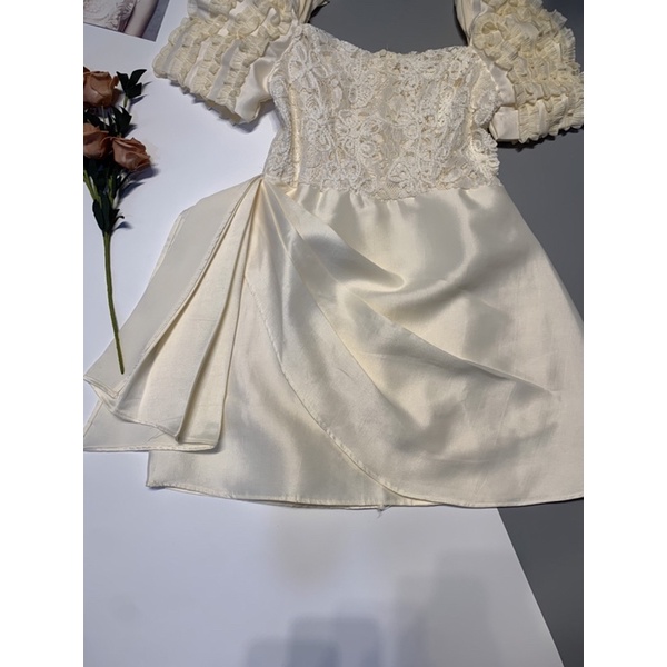 Váy cổ U ren hoa phối váy tacta tà eo siêu hót