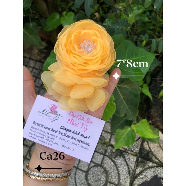 hoa cài áo xinh xắn yêu yêu 8cm
