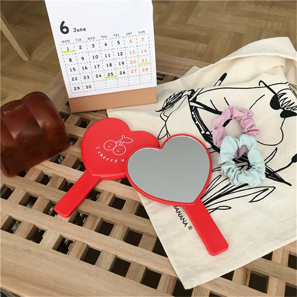 [Hàng mới về] Gương trang điểm cầm tay hình trái tim dễ thương có tay cầm cho nữ