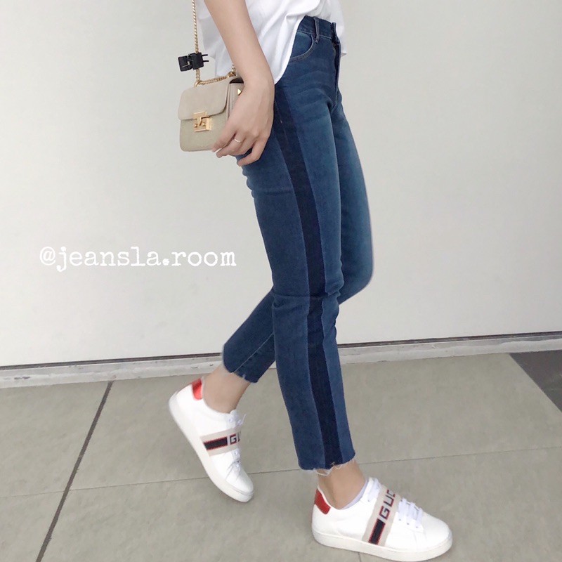 ⚡FREESHIP⚡ Quần Girlfriend Jeans JEANSLA Xanh kẻ 2 màu đậm nhạt form hơi ôm mix đồ độc lạ thời thượng cá tính [#QJL28]