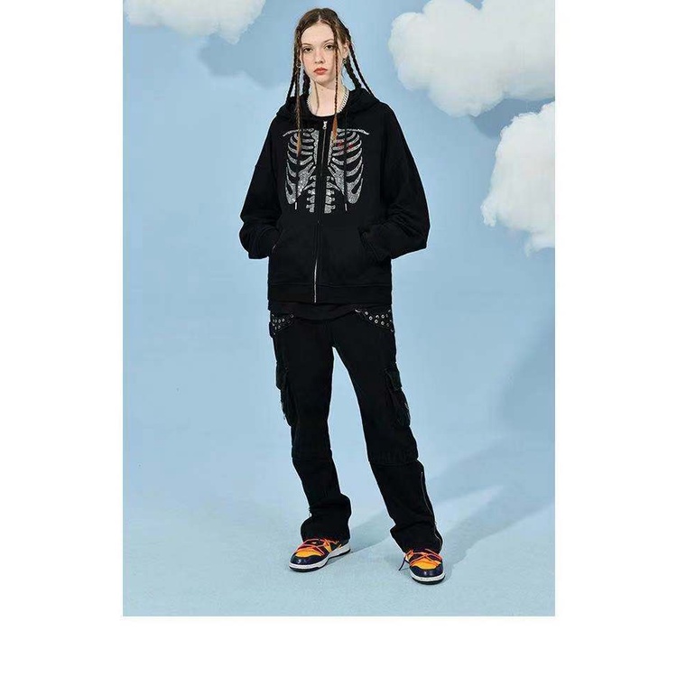 Áo Hoodie Có Dây Kéo 90s Họa Tiết Đầu Lâu Đính Đá Thời Trang Cho Nữ