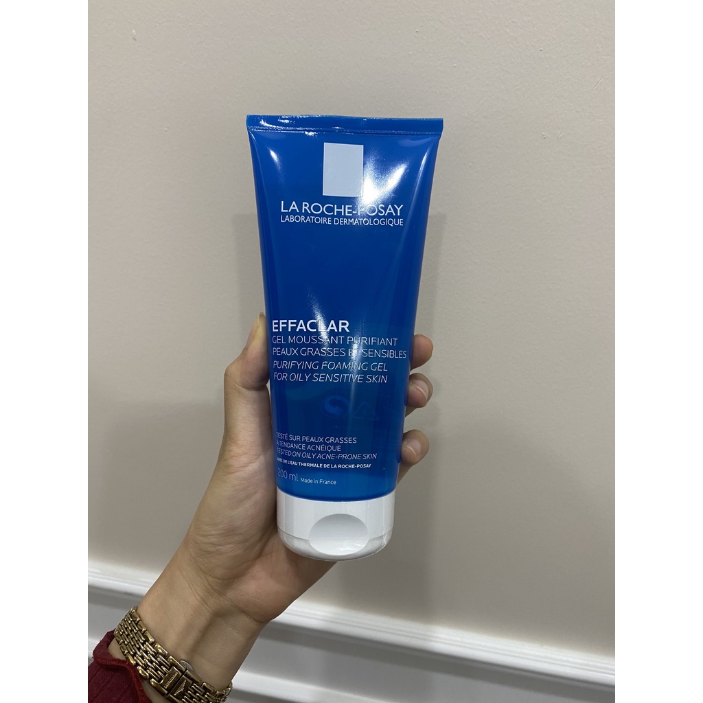 Gel rửa mặt dành cho da dầu nhạy cảm LA ROCHE POSAY Effaclar Purifying Foaming Gel 400ml