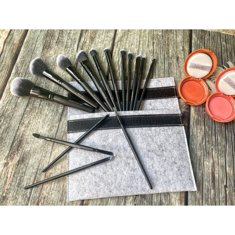 Bộ cọ make up 15 cây Z'oreya kèm túi