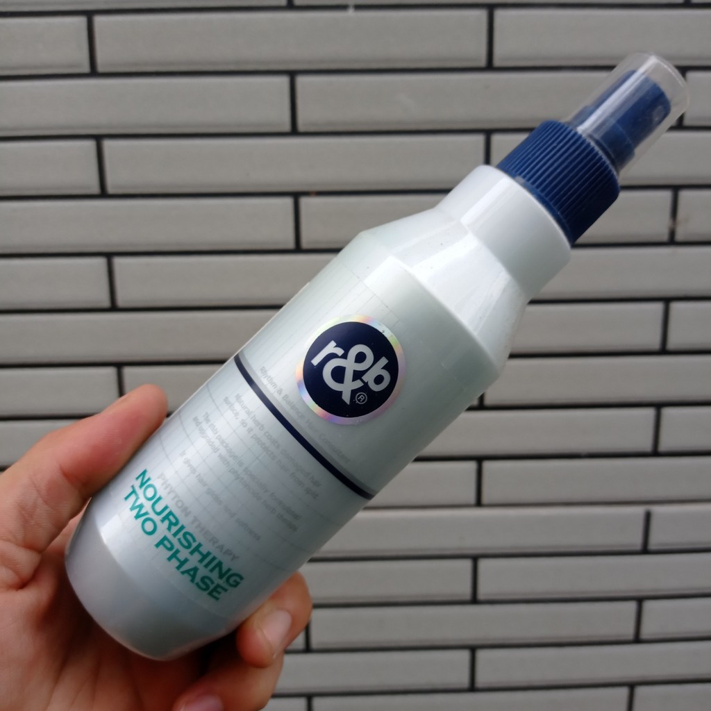 Xịt dưỡng tóc R&amp;B Nourishing Two Phase 250ml