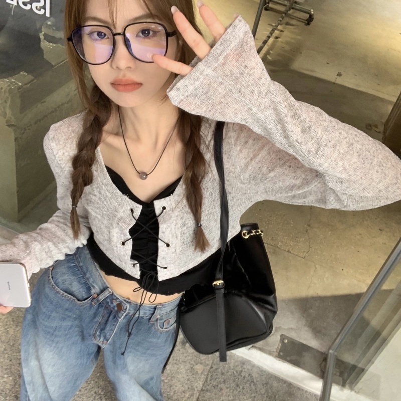 Set Áo Hai Dây Và Áo Khoác cardigan Thời Trang Hàn Quốc Cho Nữ