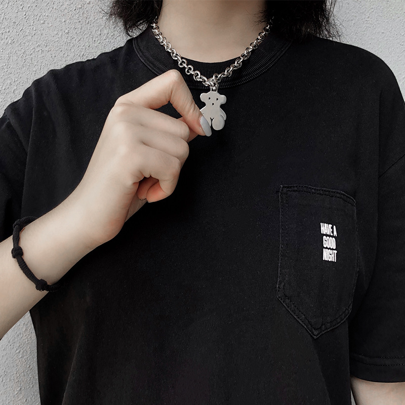 vòng cổ Thép Titan Mặt Hình Gấu Xinh Xắn Cho Nữ