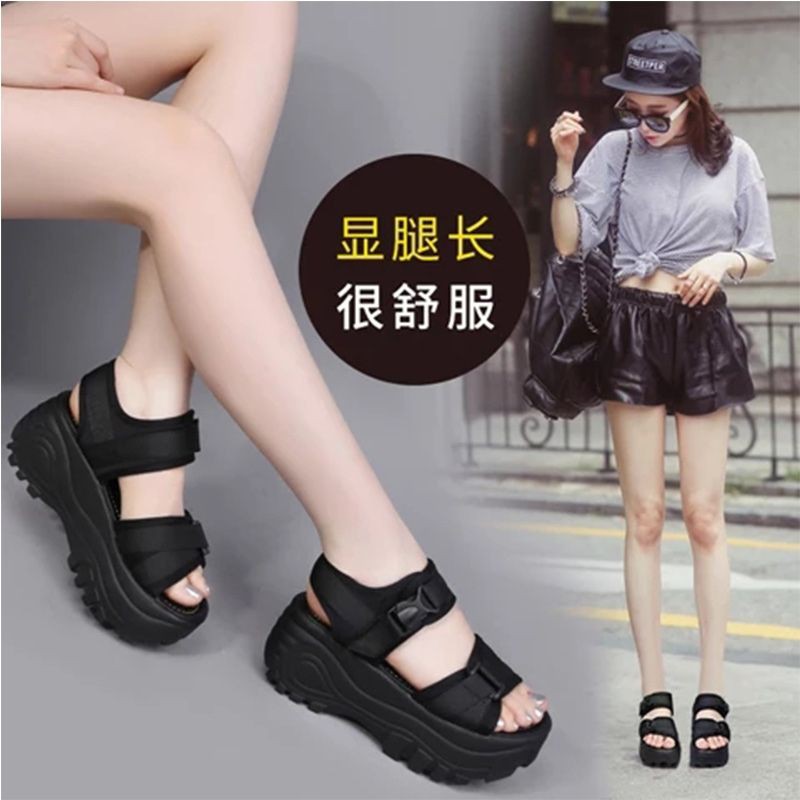 Dép sandal nữ đế 7cm hai cá tính