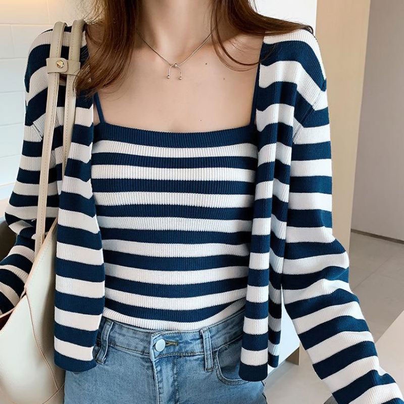 Áo cộc tay và áo khoác thun tay dài Yeya hợp thời trang cho nữ