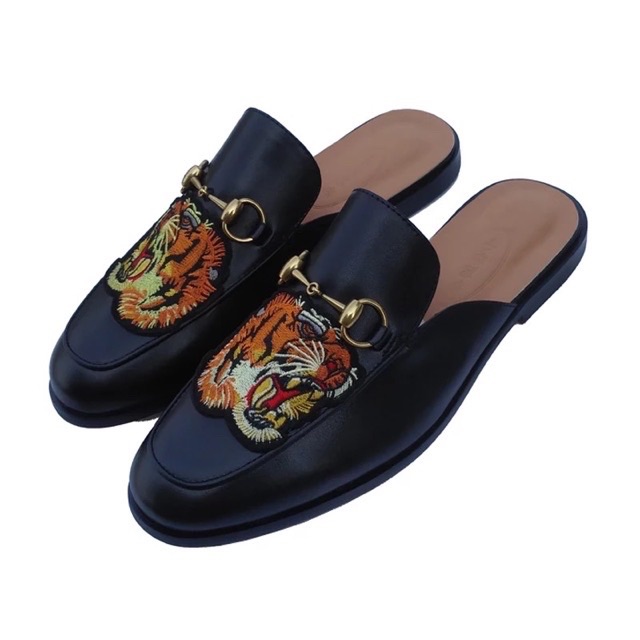 ( ảnh thật )Giày Sục Nam Thêu Hổ Vàng Đen Cá Tính Kiểu Dáng Hàn Quốc | BigBuy360 - bigbuy360.vn