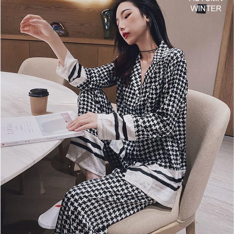 Bộ Đồ Ngủ Dài Tay Họa Tiết Nanh Sói Thời Trang Hàn Quốc Dành Cho Nữ