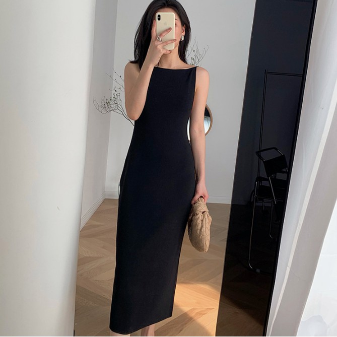 [Mã FATHANG5 giảm 10K đơn 50K] Đầm thun maxi cổ yếm hở lưng - D670 | BigBuy360 - bigbuy360.vn