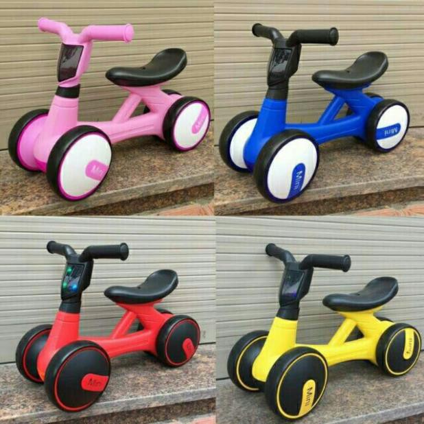 [GIÁ SỈ]  Xe chòi chân thăng bằng  mini Bike có đèn có nhạc cho bé