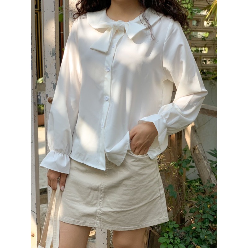 Áo sơ mi kiểu nơ cổ