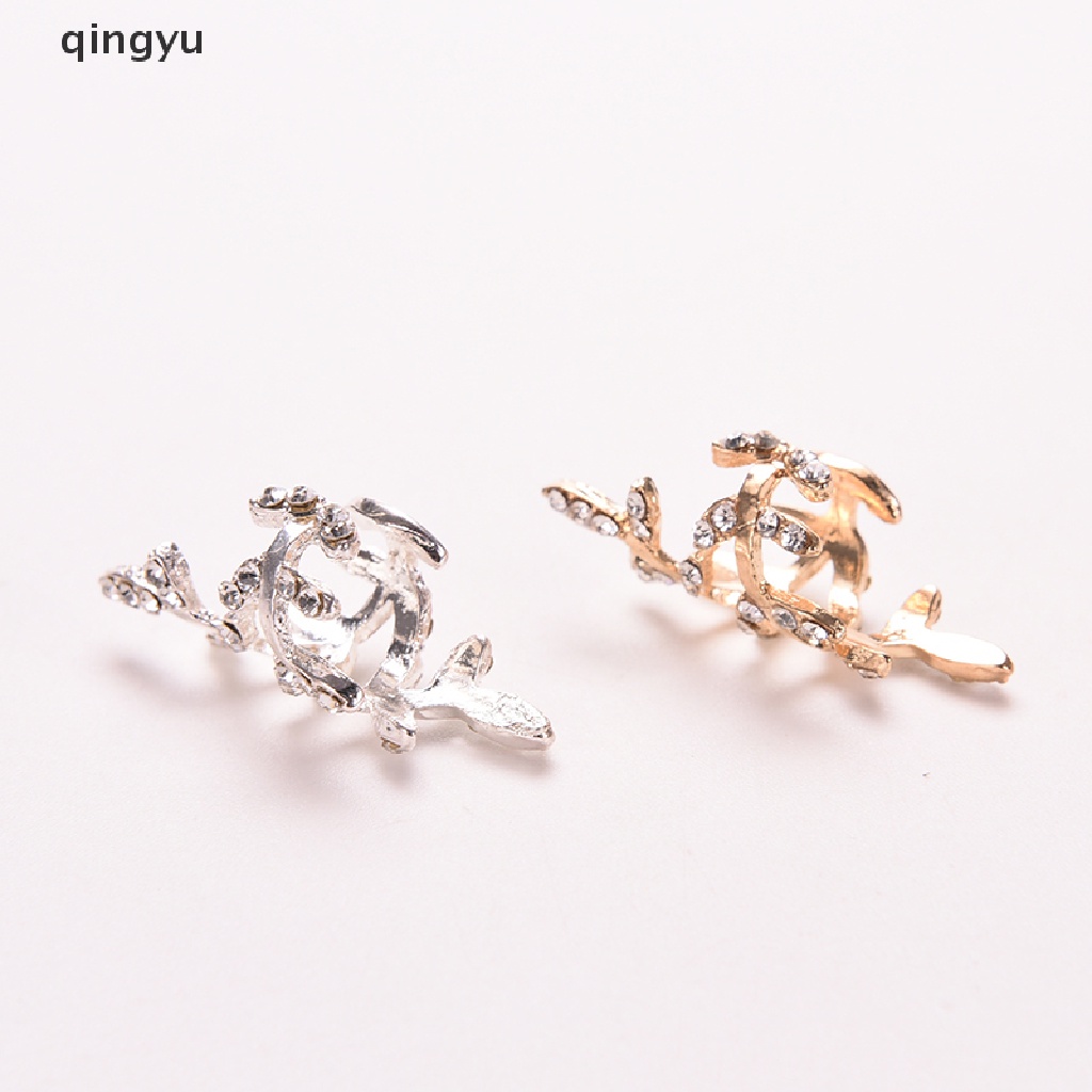 Khuyên Vành Tai Hình Chiếc Lá Đính Pha Lê Phong Cách Punk Rock Cho Nữ