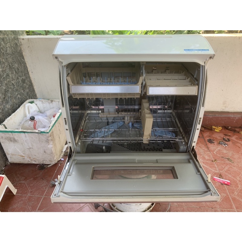 Máy rửa bát Vip Toshiba DWS-600D