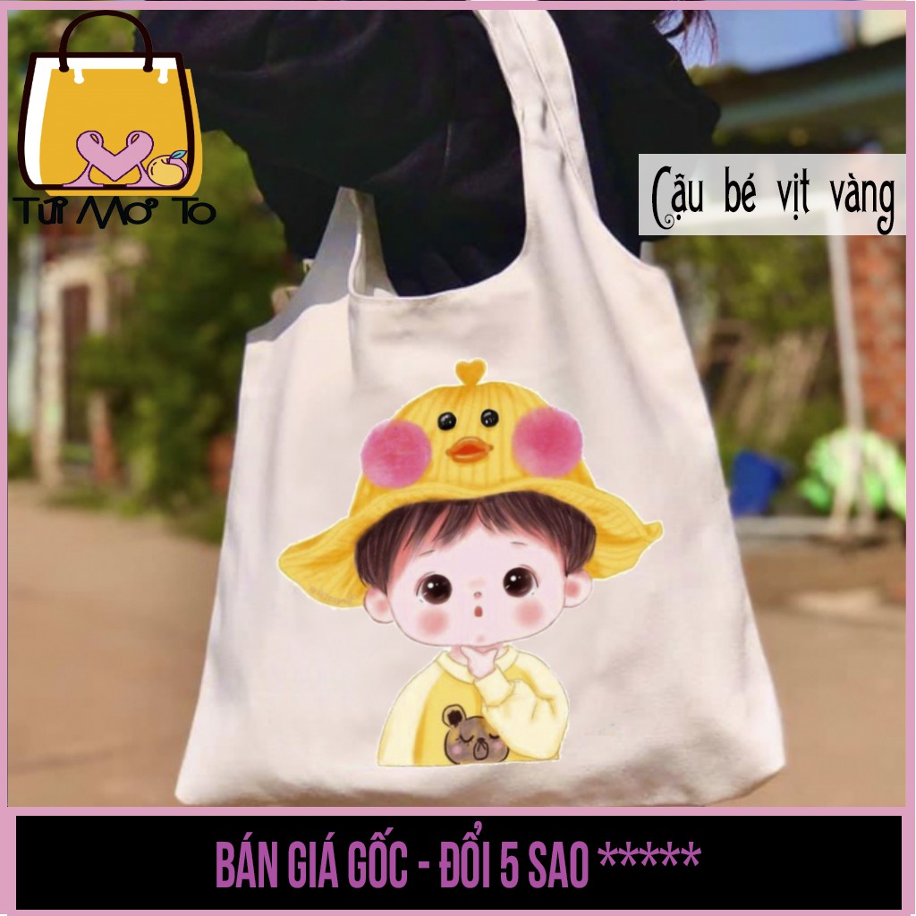 Túi tote túi vải túi canvas quai tròn có khóa kéo in hình cậu bé vịt vàng dễ thương - Túi Mơ To store