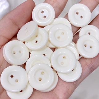 Nút nhựa 2cm bịch 30 nút