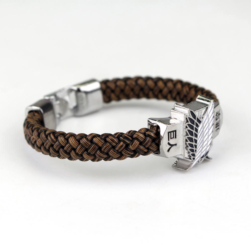 Vòng Tay Da PU Mặt Hình Anime Attack On Titan