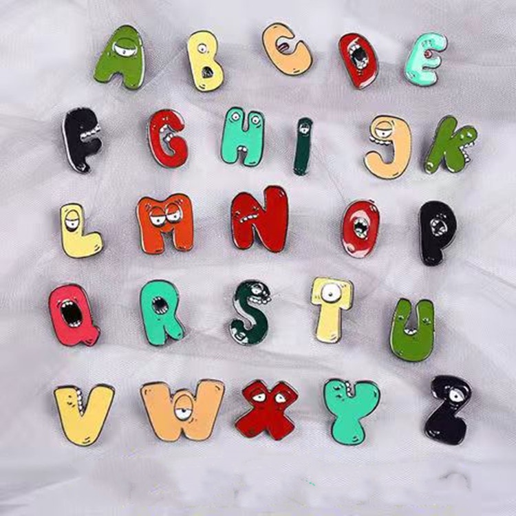 Ghim Cài Áo Hình 26 Chữ Cái Dễ Thương