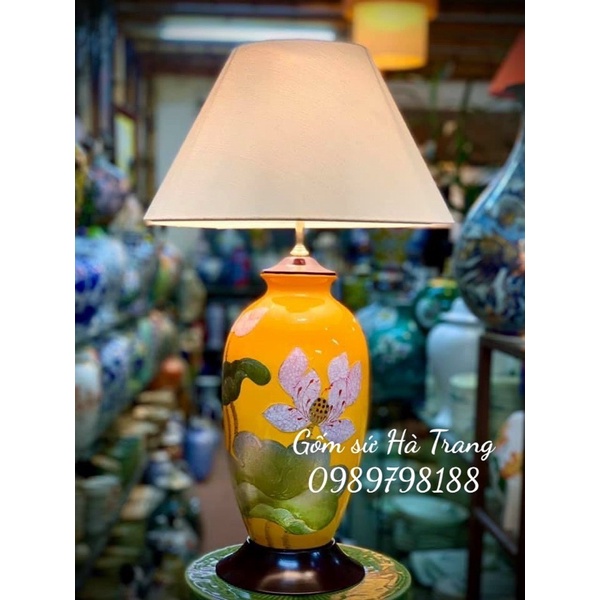 Đèn ngủ từ bình gốm sơn mài Bát Tràng cao cấp vẽ sen khảm nhìu sắc màu sang chảnh