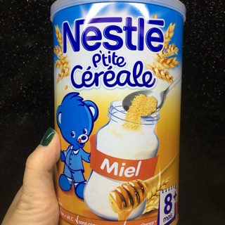 Bột pha sữa Nestle vị mật ong (dành cho bé 8 tháng trở lên)