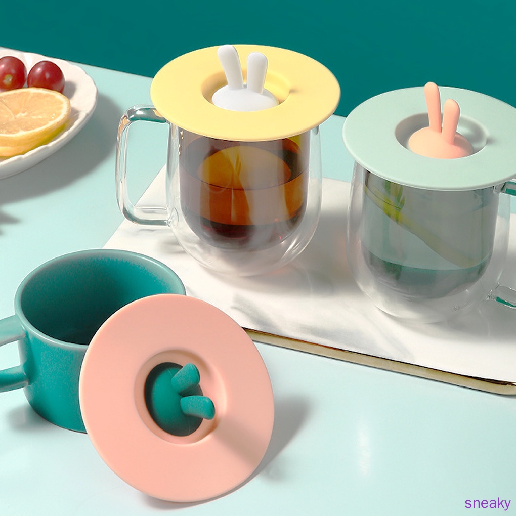 Nắp Đậy Cốc Nước Bằng Silicon Chống Bụi Hình Tròn Họa Tiết Hoạt Hình Màu Vàng