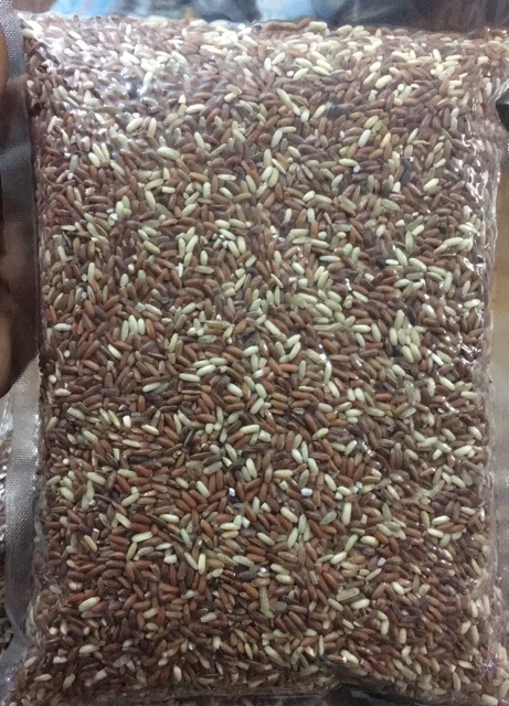 Gạo Nứt Đỏ Dẻo Điện Biên đóng gói 1kg dùng để ăn kiêng, giảm cân,hỗ trợ điều trị tốt cho người bị tiểu đường | BigBuy360 - bigbuy360.vn