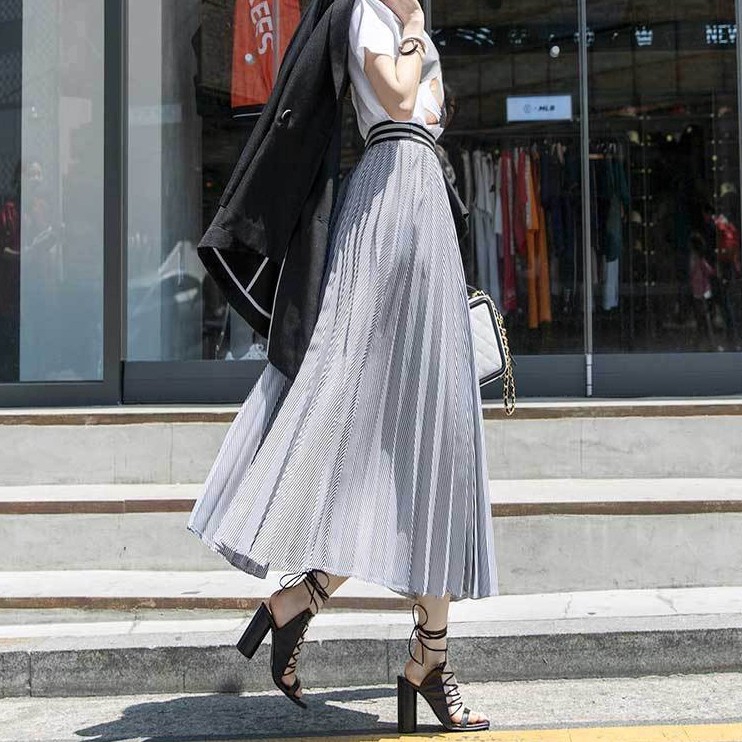 Chân váy lưng cao hoạ tiết kẻ sọc thời trang mùa hè cho phái nữ | BigBuy360 - bigbuy360.vn