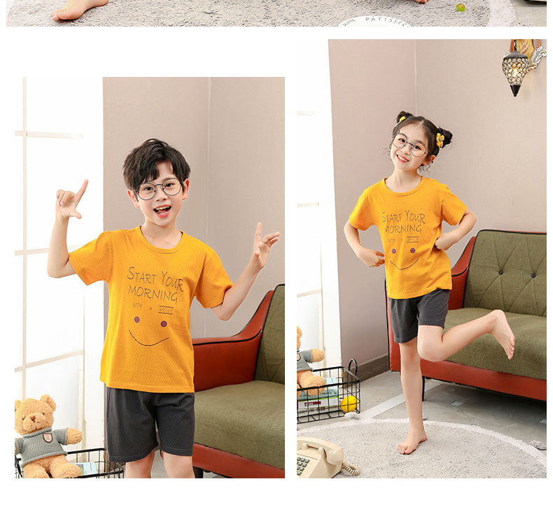 Bộ Đồ Pijama Ngắn Tay Họa Tiết Hoạt Hình Đáng Yêu Cho Bé