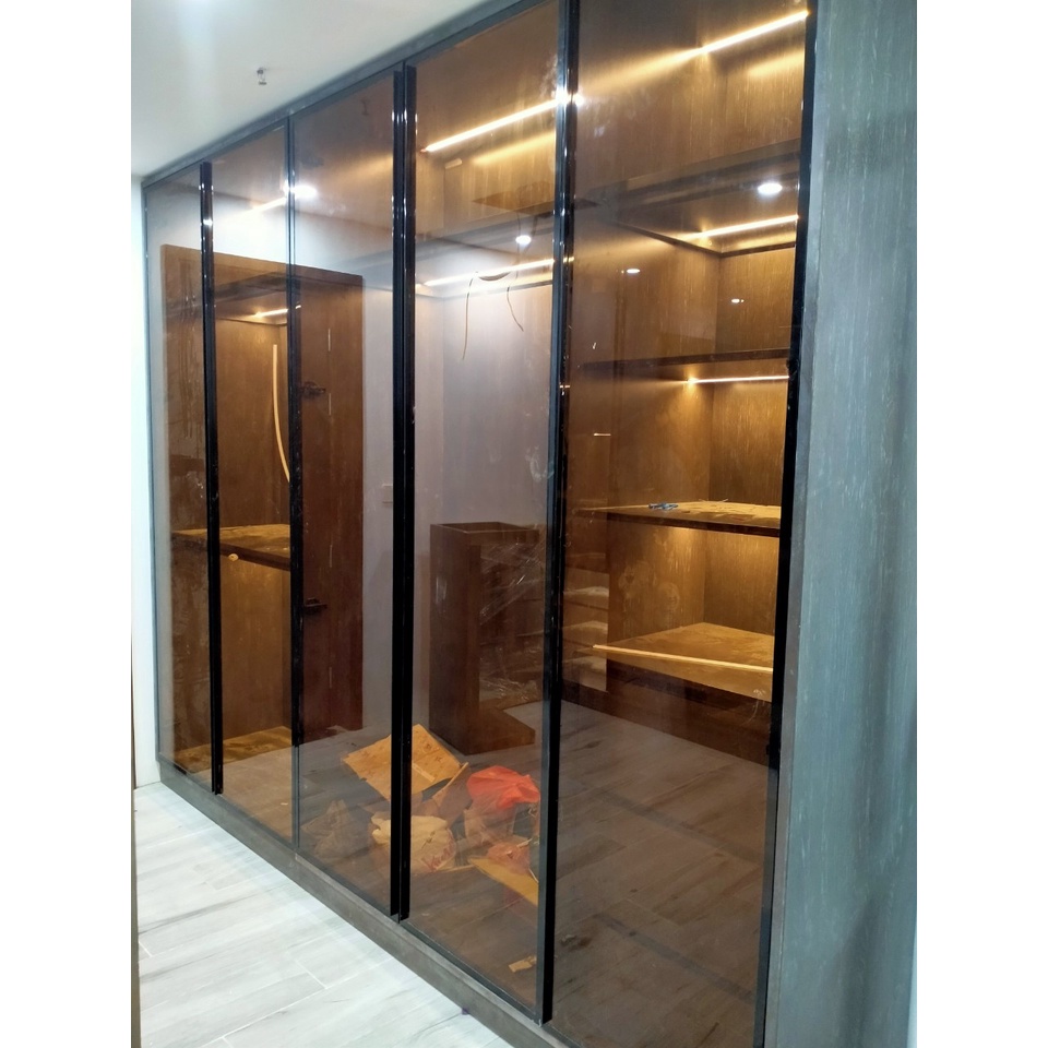 Cánh tủ kính cường lực ADC đen,vàng