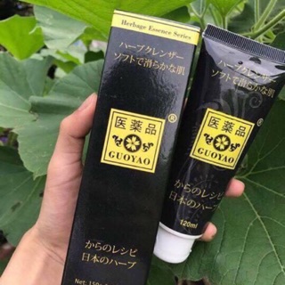 SỮA RỬA MẶT TRẮNG DA GUOYAO