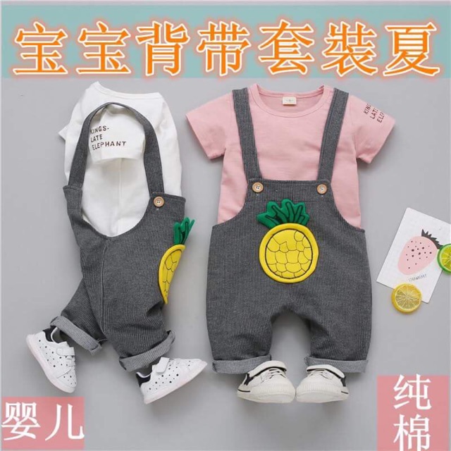 Yếm trẻ em hình trái dứa 0 - 4 tuổi