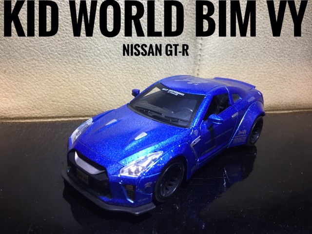 Xe mô hình Nissan GT-R. Tỷ lệ 1:32.