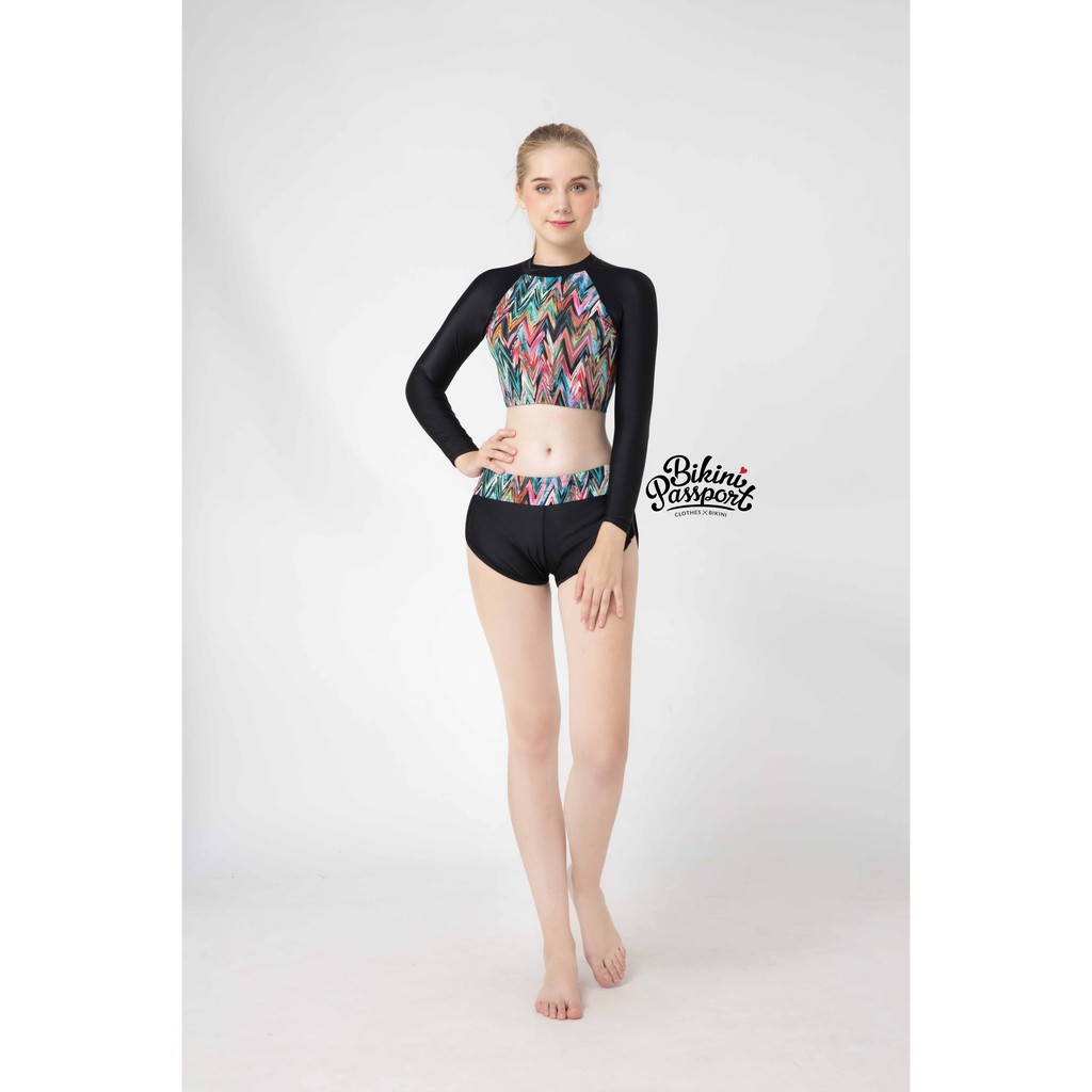 Áo tắm BIKINIPASSPORT - Hai mảnh quần short áo tay dài - Họa tiết | BigBuy360 - bigbuy360.vn