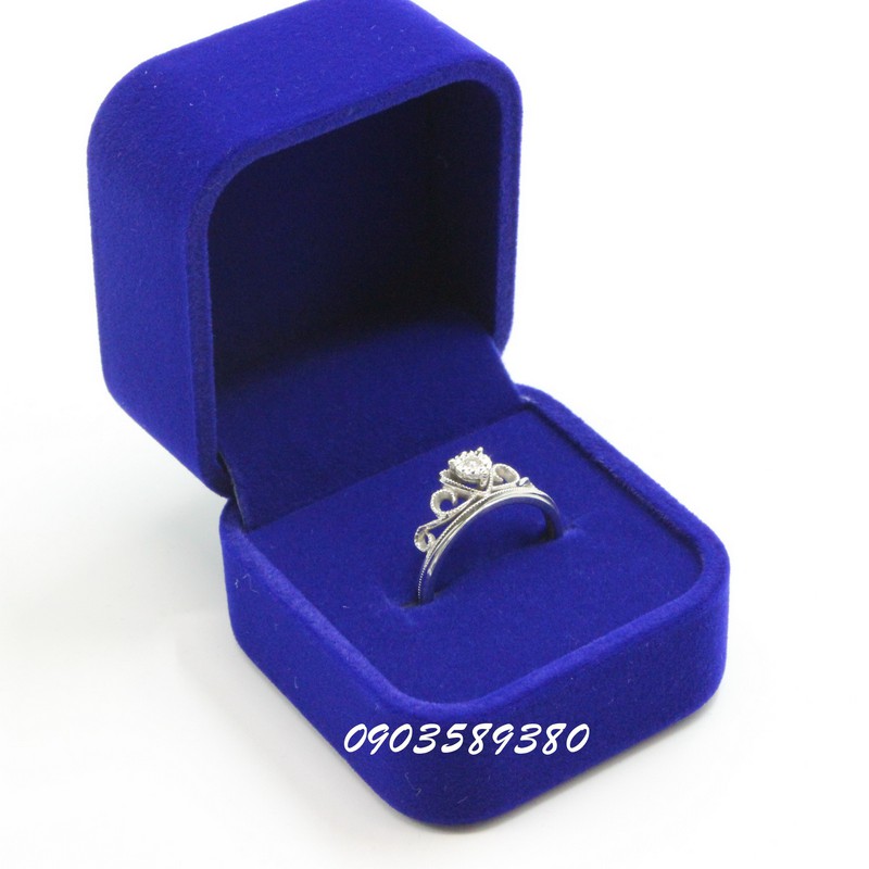 [HCM] Hộp đựng nhẫn, hộp đựng bông tai vải nhung chất lượng cao | BigBuy360 - bigbuy360.vn