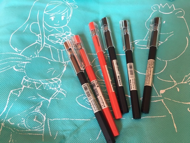 Bút gel Muji Hexagonal 0.25mm