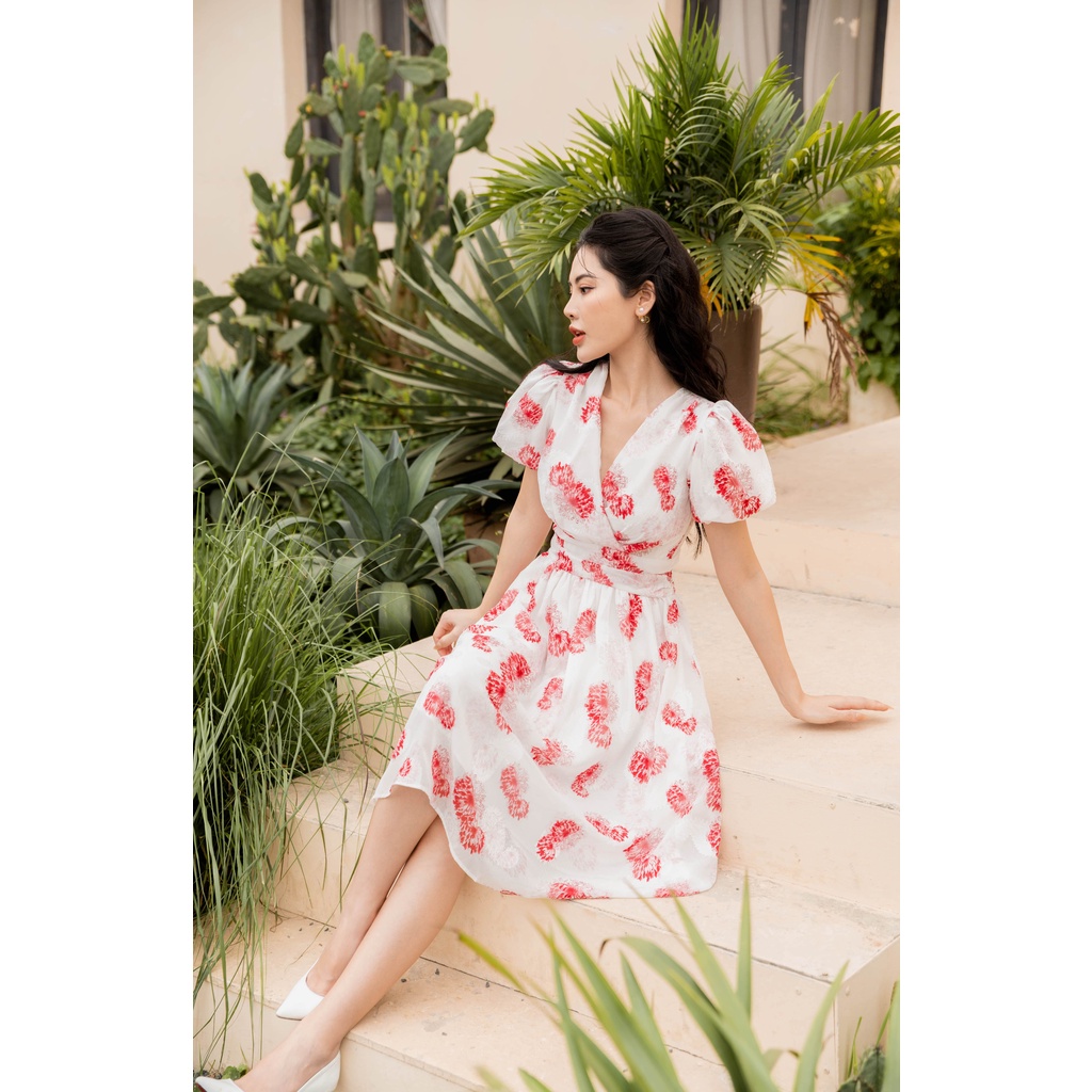 Váy đầm hoa nữ ngắn tay dáng dài cổ V tay bồng bo chun đai eo bản to có lớp lót lụa YAME