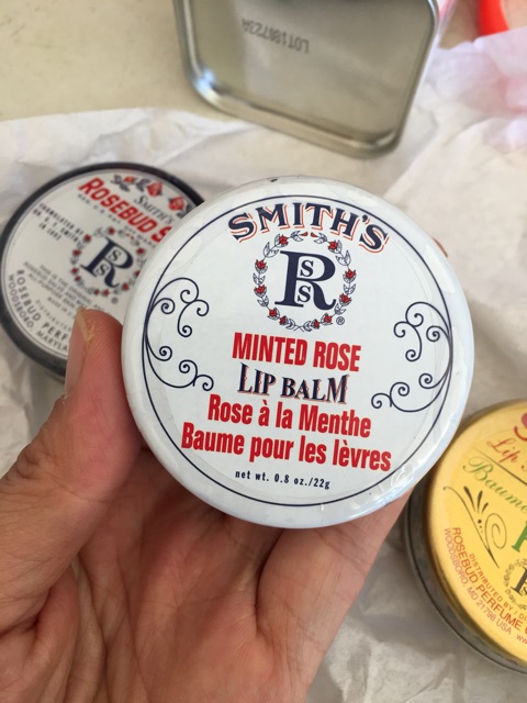 Son dưỡng môi Smith’s rosebud slave bill Mỹ