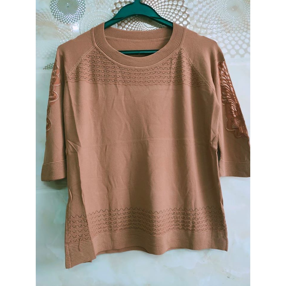 Áo kiểu len tay ren