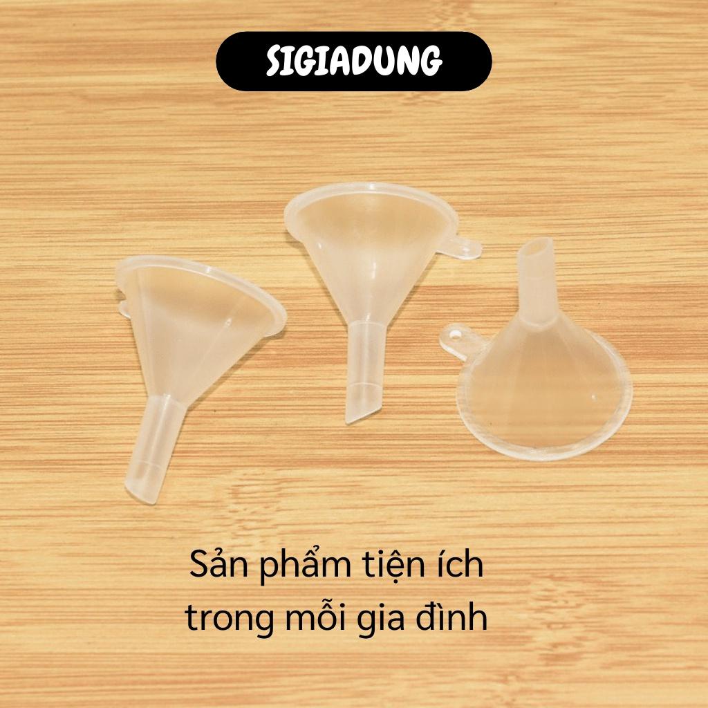 [SGD] Phễu Mini - Combo 10 Phễu Nhựa Rót Chiết Dung Dịch, Nước Hoa Vào Lọ 5ml, 10ml 9402