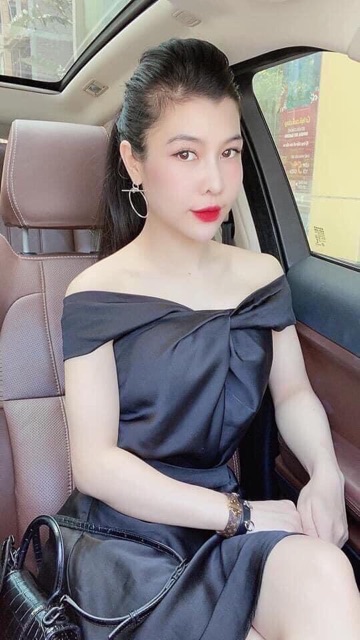 ÁO LỤA XOẮN NGỰC