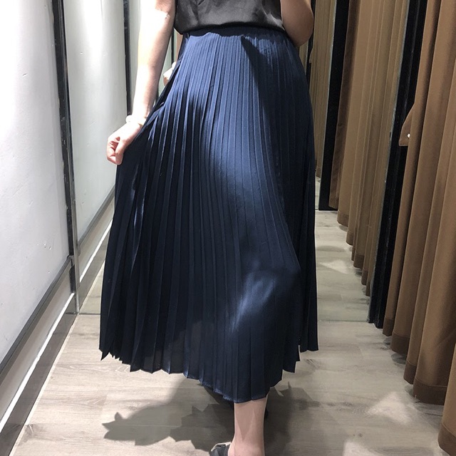 Chân váy Zara màu navy (Pleated Skirt) | BigBuy360 - bigbuy360.vn